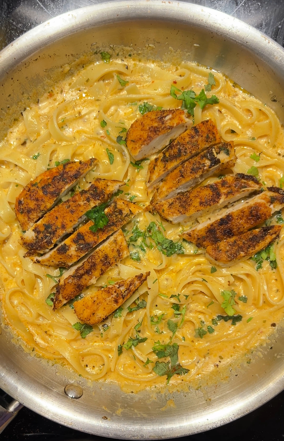 Creamy Fettuccine Alfredo with Chicken